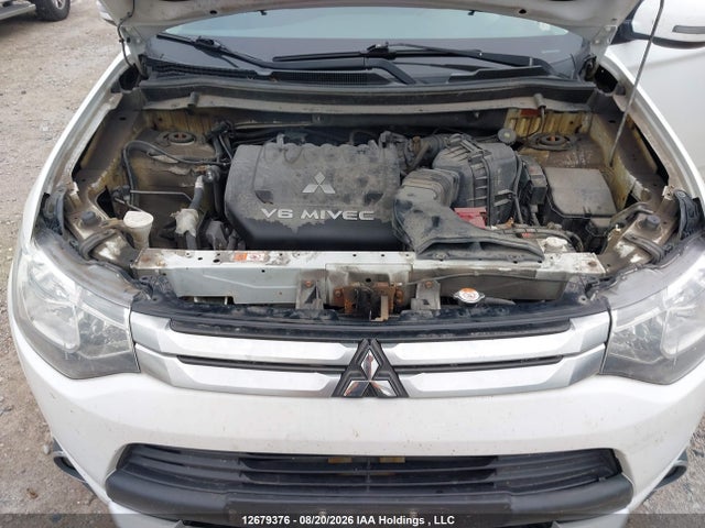 2015 Mitsubishi Outlander Se მანქანა იყიდება აუქციონზე, vin: JA4JZ3AX9FZ600859, აუქციონის ნომერი: 12679376