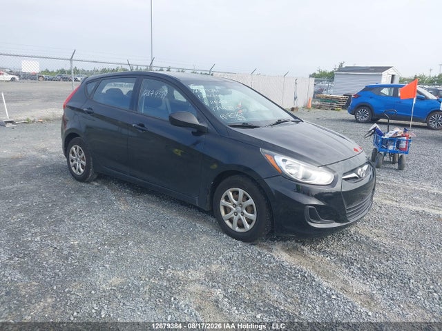 12679384 :رقم المزاد ، KMHCT5AE7DU110663 vin ، 2013 Hyundai Accent Gl مزاد بيع