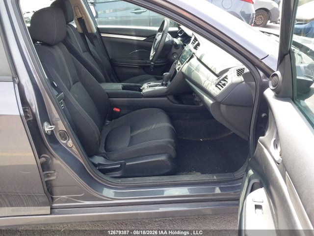 Продаж на аукціоні авто 2017 Honda Civic Lx, vin: 2HGFC2F55HH038638, номер лоту: 12679387