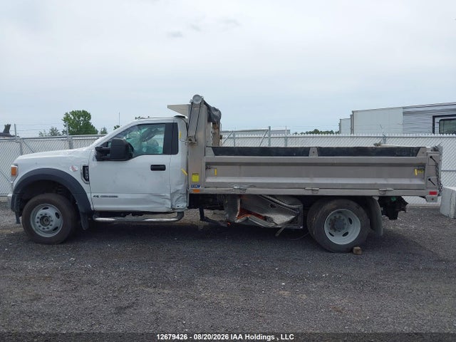 Ford F550 Super Duty 2022 1FDUF5HT8NEC73673 Image 15