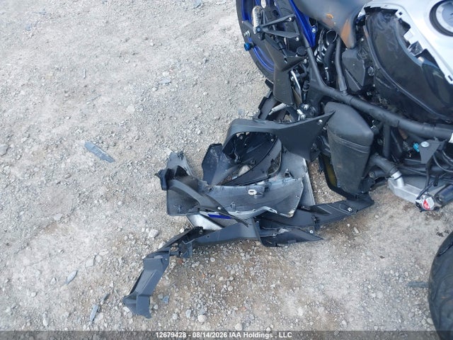 Yamaha YZFR3 2015 MH3RH06N8FK002208 Image 12
