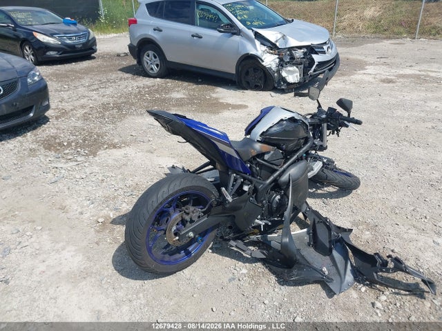 Yamaha YZFR3 2015 MH3RH06N8FK002208 Image 4