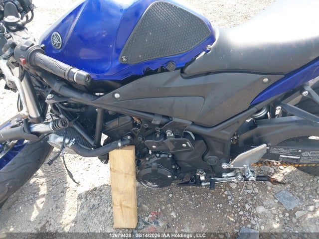 Yamaha YZFR3 2015 MH3RH06N8FK002208 Image 9