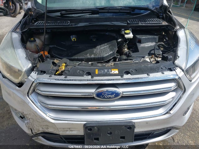 Ford ESCAPE SE 2017 1FMCU9G95HUB33220 Image 10