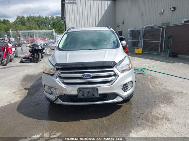 Ford ESCAPE SE 2017 1FMCU9G95HUB33220 Image 12