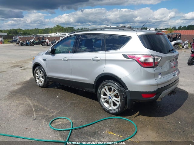 Ford ESCAPE SE 2017 1FMCU9G95HUB33220 Image 3