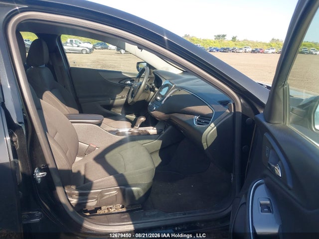 12679450 :رقم المزاد ، 1G1ZD5ST3KF104281 vin ، 2019 Chevrolet Malibu مزاد بيع