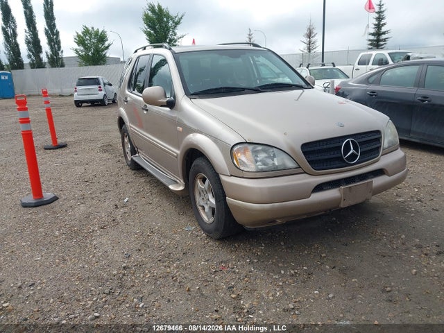 12679466 :رقم المزاد ، 4JGAB54E71A242549 vin ، 2001 Mercedes-benz Ml 320 مزاد بيع