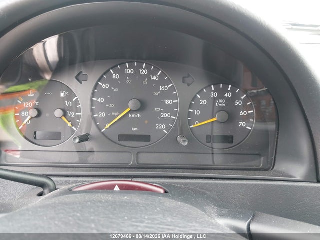 12679466 :رقم المزاد ، 4JGAB54E71A242549 vin ، 2001 Mercedes-benz Ml 320 مزاد بيع