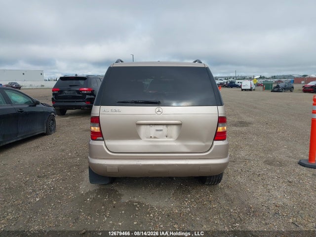 12679466 :رقم المزاد ، 4JGAB54E71A242549 vin ، 2001 Mercedes-benz Ml 320 مزاد بيع
