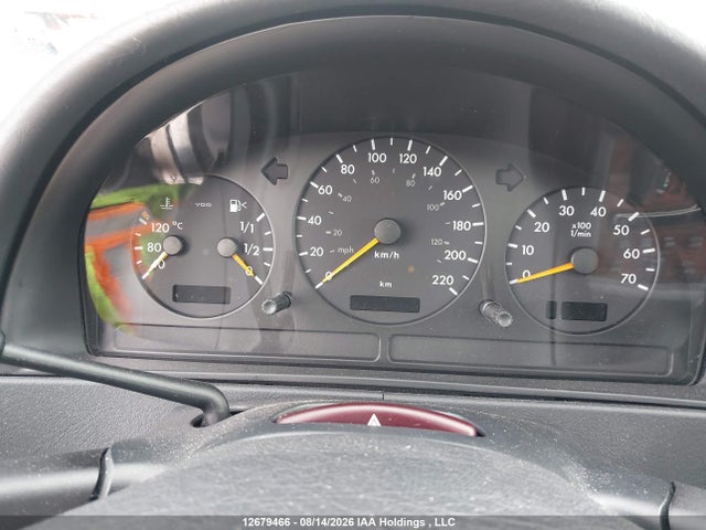 12679466 :رقم المزاد ، 4JGAB54E71A242549 vin ، 2001 Mercedes-benz Ml 320 مزاد بيع