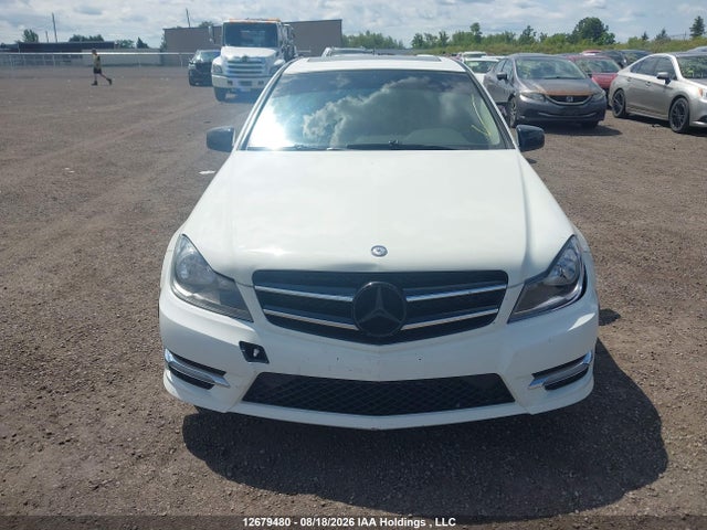 12679480 :رقم المزاد ، WDDGF8FB2CF912902 vin ، 2012 Mercedes-benz C 250 4matic مزاد بيع