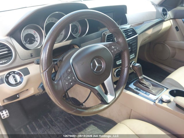 12679480 :رقم المزاد ، WDDGF8FB2CF912902 vin ، 2012 Mercedes-benz C 250 4matic مزاد بيع