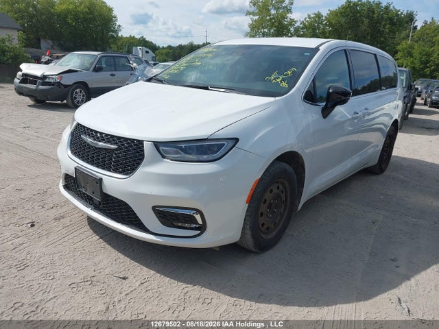 Chrysler Pacifica Touring 2024 2C4RC1FG9RR188156 Image 2