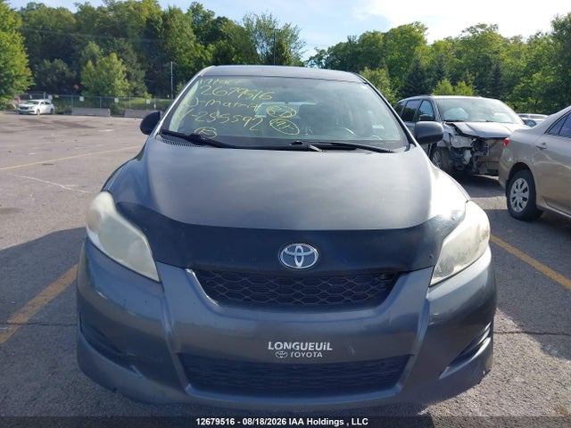 12679516 :رقم المزاد ، 2T1KU4EE8AC255592 vin ، 2010 Toyota Matrix مزاد بيع