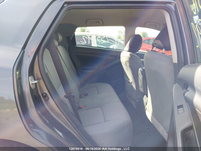 12679516 :رقم المزاد ، 2T1KU4EE8AC255592 vin ، 2010 Toyota Matrix مزاد بيع