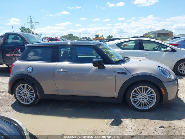 12665222 :رقم المزاد ، WMW53DH05P2T84426 vin ، 2023 Mini 3 Door Cooper S مزاد بيع