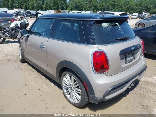 12665222 :رقم المزاد ، WMW53DH05P2T84426 vin ، 2023 Mini 3 Door Cooper S مزاد بيع