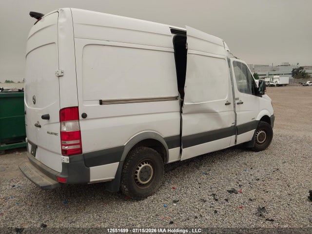 2016 Mercedes-benz Sprinter 2500 Standard Roof მანქანა იყიდება აუქციონზე, vin: WD3BE7DD9GP339285, აუქციონის ნომერი: 12651699