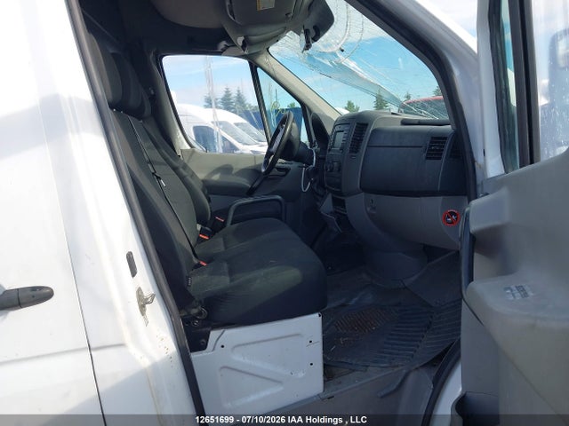 2016 Mercedes-benz Sprinter 2500 Standard Roof მანქანა იყიდება აუქციონზე, vin: WD3BE7DD9GP339285, აუქციონის ნომერი: 12651699