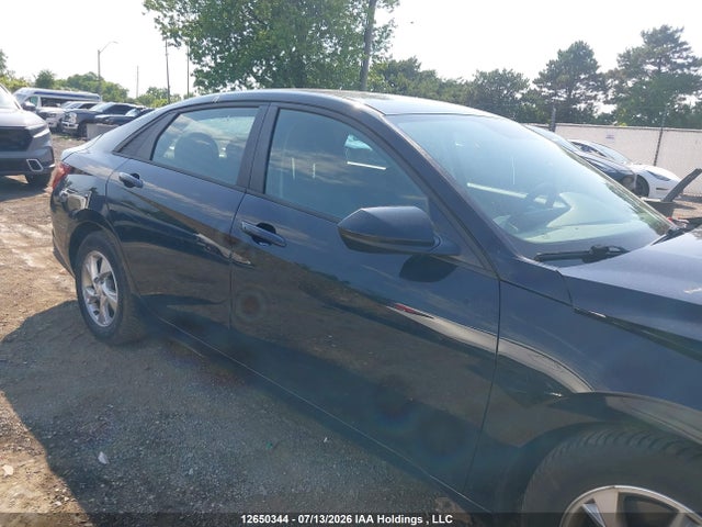 Продаж на аукціоні авто 2022 Hyundai Elantra Essential Manual, vin: KMHLM4AG3NU214755, номер лоту: 12650344