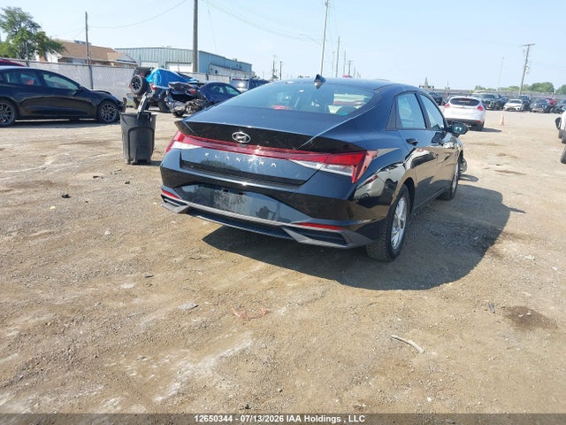 Продаж на аукціоні авто 2022 Hyundai Elantra Essential Manual, vin: KMHLM4AG3NU214755, номер лоту: 12650344