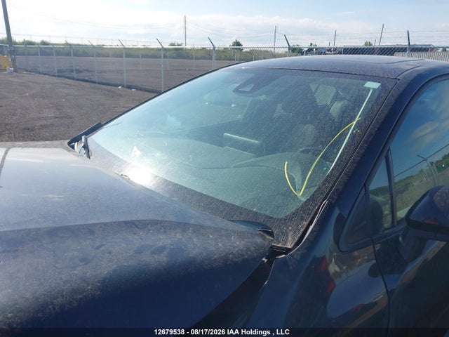 12679538 :رقم المزاد ، 5YFBPMBE0MP215958 vin ، 2021 Toyota Corolla Le مزاد بيع