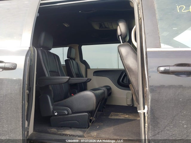 Продажа на аукционе авто 2017 Dodge Grand Caravan Cvp/sxt, vin: 2C4RDGBG2HR881624, номер лота: 12664989