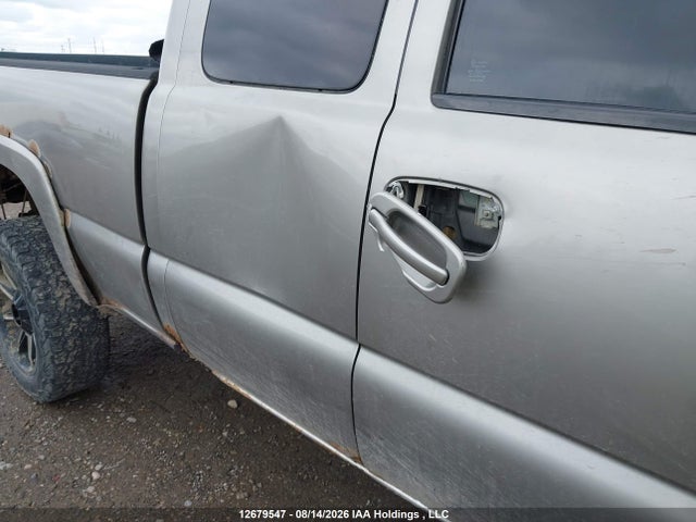 12679547 :رقم المزاد ، 1GTHK29U73E148085 vin ، 2003 Gmc Sierra 2500hd Sl/sle/slt مزاد بيع