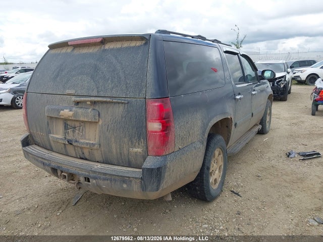 12679562 :رقم المزاد ، 3GNFK16398G198104 vin ، 2008 Chevrolet Suburban Ls/lt/ltz مزاد بيع