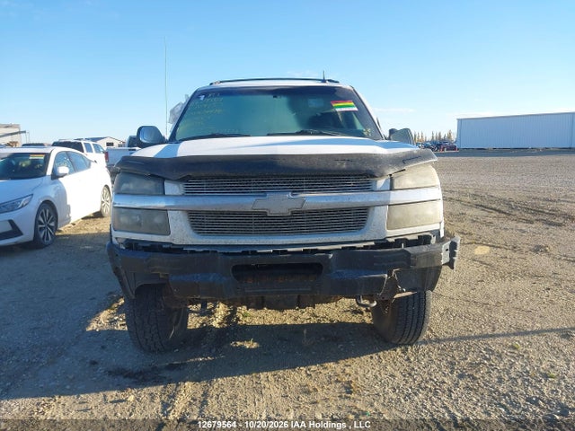 12679564 :رقم المزاد ، 3GNEK13T02G309257 vin ، 2002 Chevrolet Avalanche K1500 مزاد بيع