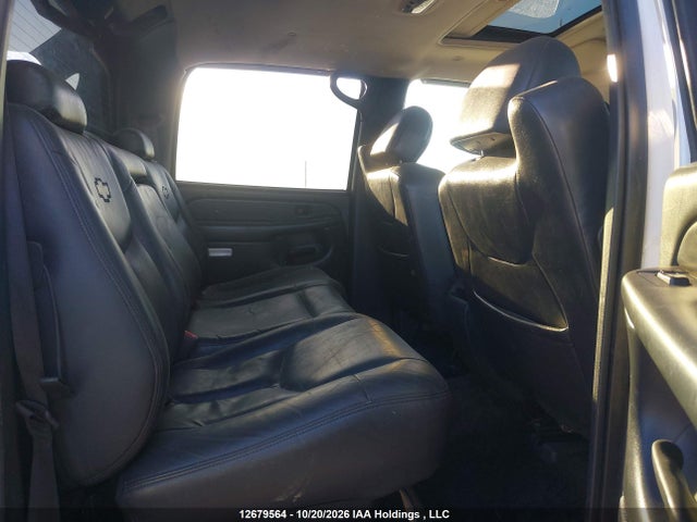 12679564 :رقم المزاد ، 3GNEK13T02G309257 vin ، 2002 Chevrolet Avalanche K1500 مزاد بيع