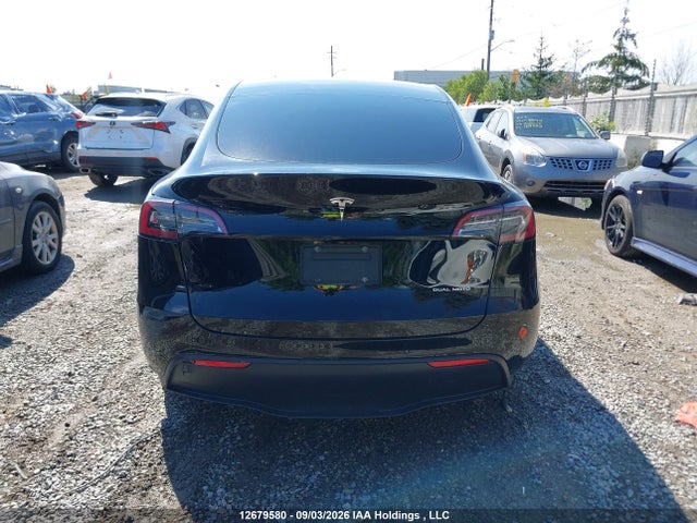 2022 Tesla Model Y Long Range მანქანა იყიდება აუქციონზე, vin: 7SAYGDEE8NF337389, აუქციონის ნომერი: 12679580