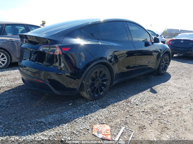 2022 Tesla Model Y Long Range მანქანა იყიდება აუქციონზე, vin: 7SAYGDEE8NF337389, აუქციონის ნომერი: 12679580