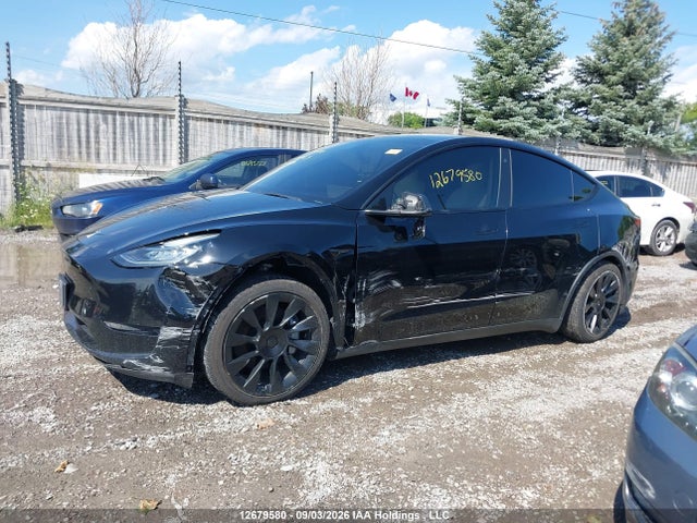 2022 Tesla Model Y Long Range მანქანა იყიდება აუქციონზე, vin: 7SAYGDEE8NF337389, აუქციონის ნომერი: 12679580