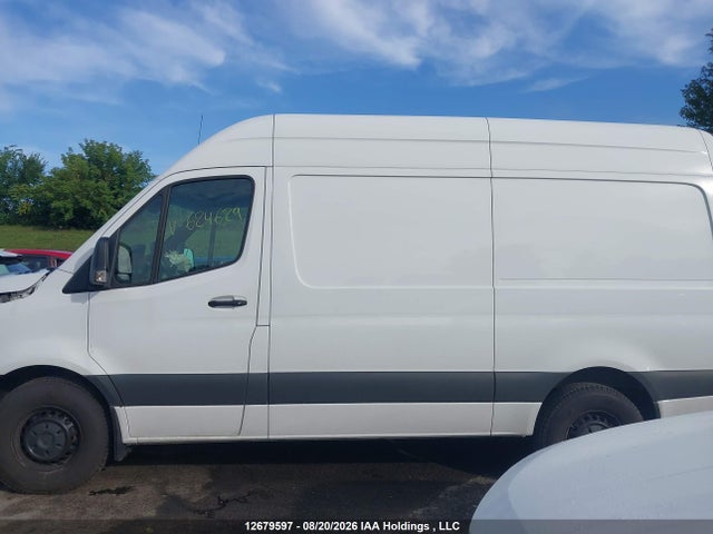 W1Y4NBHY9RP624629 Mercedes-Benz Sprinter 2500 Standard Roof 4-cyl Diesel Ho