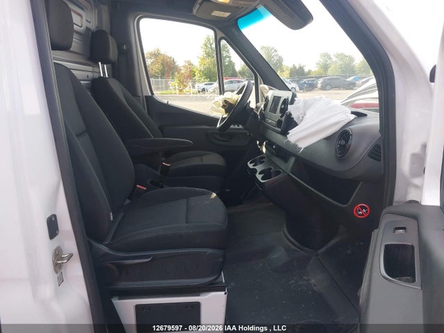 W1Y4NBHY9RP624629 Mercedes-Benz Sprinter 2500 Standard Roof 4-cyl Diesel Ho
