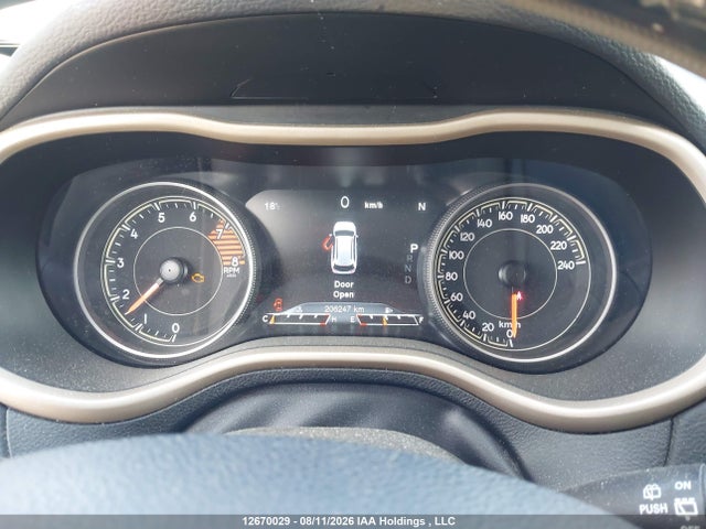 Auction sale of the 2018 Jeep Cherokee Limited, vin: 1C4PJLDX0JD535277, lot number: 12670029