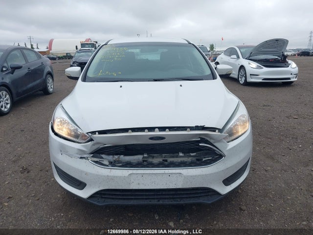 Ford FOCUS SE 2015 1FADP3K21FL284183 Image 13