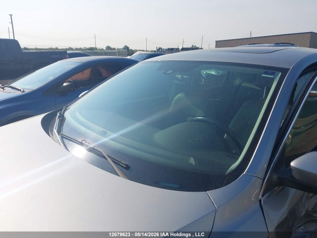 2013 Volkswagen Passat Sel მანქანა იყიდება აუქციონზე, vin: 1VWCN7A30DC016927, აუქციონის ნომერი: 12679623