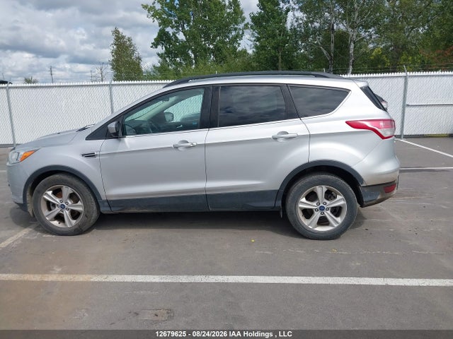 1FMCU0GX2EUD68695 Ford ESCAPE SE