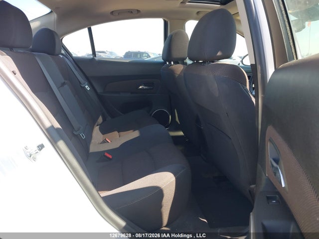 1G1PC5SB6F7120363 Chevrolet Cruze 1lt