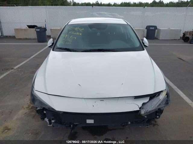 KMHLM4AG0PU562256 Hyundai Elantra Preferred Ivt