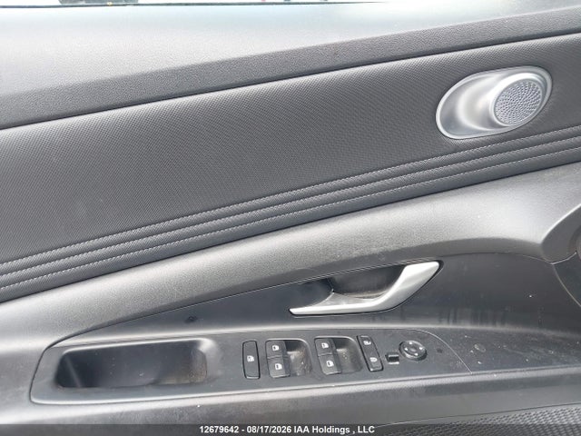 KMHLM4AG0PU562256 Hyundai Elantra Preferred Ivt