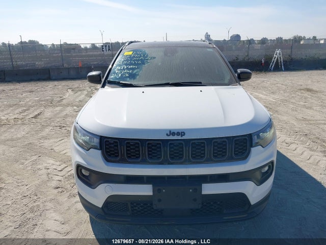 Jeep Compass Latitude Lux 2024 3C4NJDFNXRT112446 Image 13