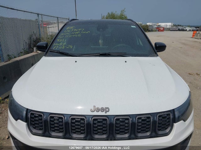 Jeep Compass Latitude Lux 2024 3C4NJDFNXRT112446 Image 9
