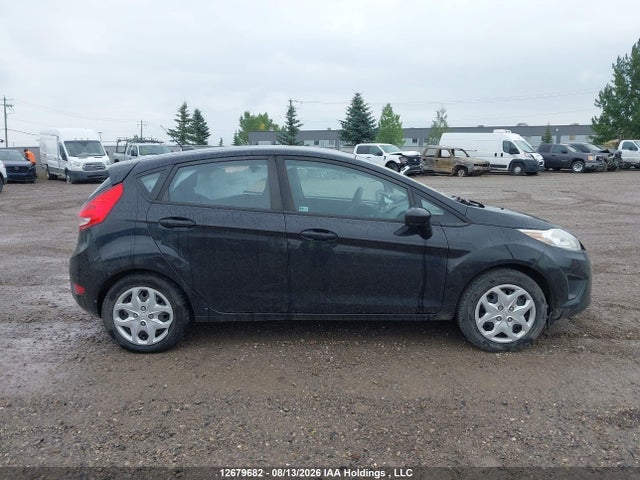 Продажа на аукционе авто 2013 Ford Fiesta Se, vin: 3FADP4EJ0DM112862, номер лота: 12679682