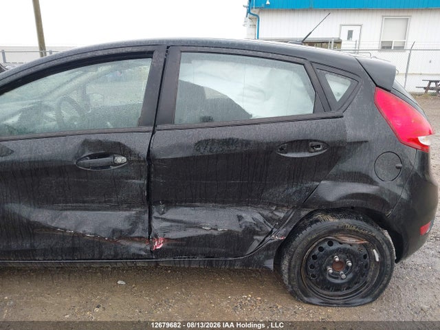 Продажа на аукционе авто 2013 Ford Fiesta Se, vin: 3FADP4EJ0DM112862, номер лота: 12679682