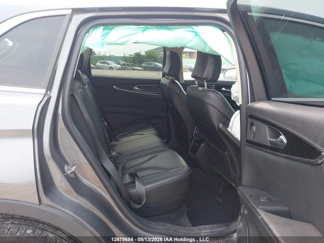 Продажа на аукционе авто 2022 Lincoln Nautilus Reserve, vin: 2LMPJ8K90NBL07079, номер лота: 12679684