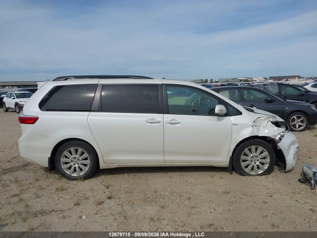 Продаж на аукціоні авто 2016 Toyota Sienna Xle/limited, vin: 5TDDK3DC5GS140943, номер лоту: 12679715